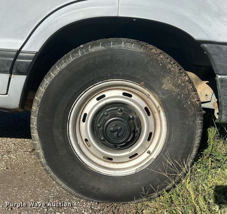 image for item DM2625 1999 Dodge Ram Wagon 3500  van