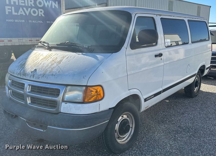 image for item DM2626 1999 Dodge Ram Wagon 2500  van