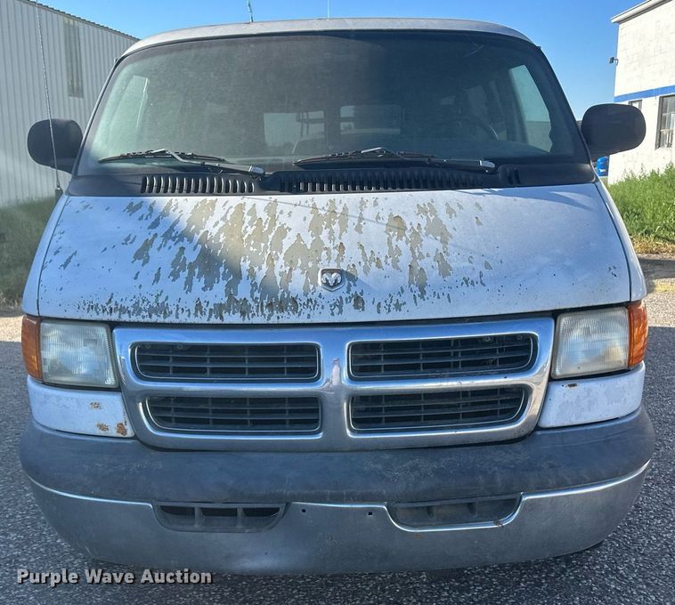 image for item DM2626 1999 Dodge Ram Wagon 2500  van