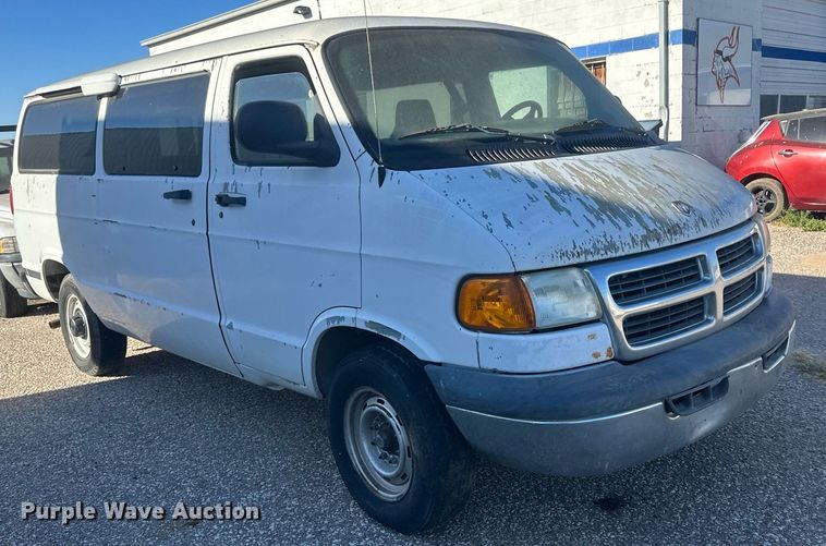 image for item DM2626 1999 Dodge Ram Wagon 2500  van