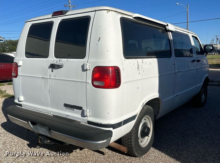 image for item DM2626 1999 Dodge Ram Wagon 2500  van