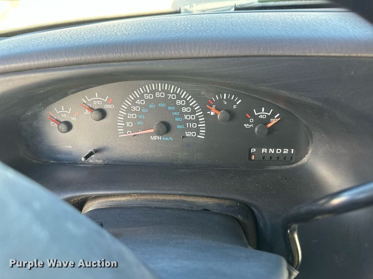 image for item DM2626 1999 Dodge Ram Wagon 2500  van