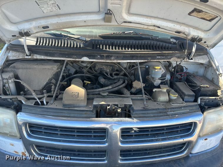 image for item DM2626 1999 Dodge Ram Wagon 2500  van