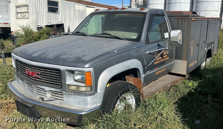 image for item DM2627 1995 GMC Sierra 3500  utility bed pickup truck