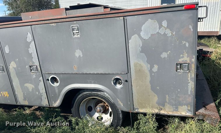 image for item DM2627 1995 GMC Sierra 3500  utility bed pickup truck