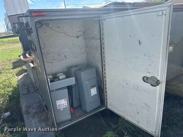 image for item DM2627 1995 GMC Sierra 3500  utility bed pickup truck