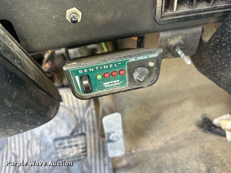 image for item DM2629 2001 International 4700  bucket truck