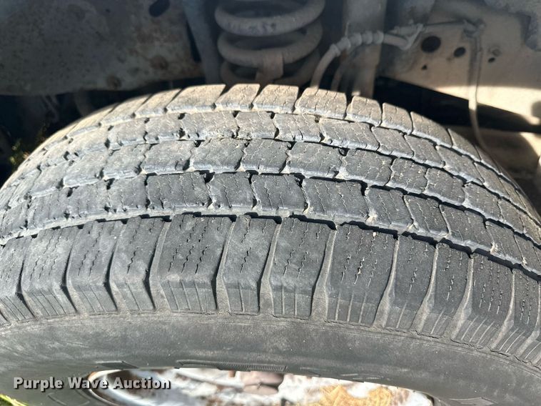 image for item DM2630 2001 Ford F250 Super Duty  SuperCab pickup truck