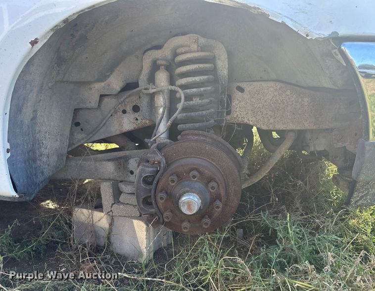 image for item DM2630 2001 Ford F250 Super Duty  SuperCab pickup truck