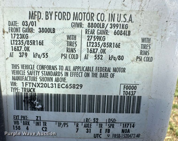 image for item DM2630 2001 Ford F250 Super Duty  SuperCab pickup truck