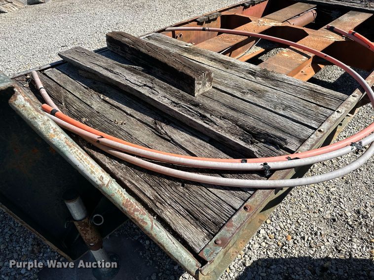 image for item DM6478 1950 Lacrosse DF6T-33LD  equipment trailer