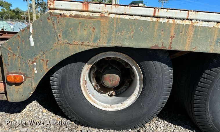 image for item DM6478 1950 Lacrosse DF6T-33LD  equipment trailer