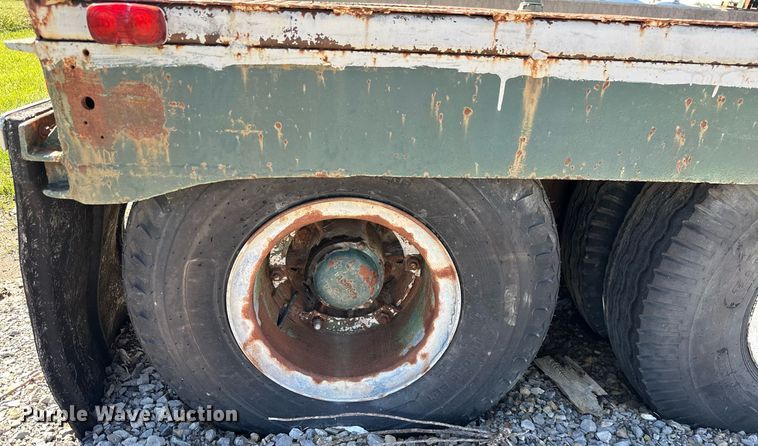 image for item DM6478 1950 Lacrosse DF6T-33LD  equipment trailer