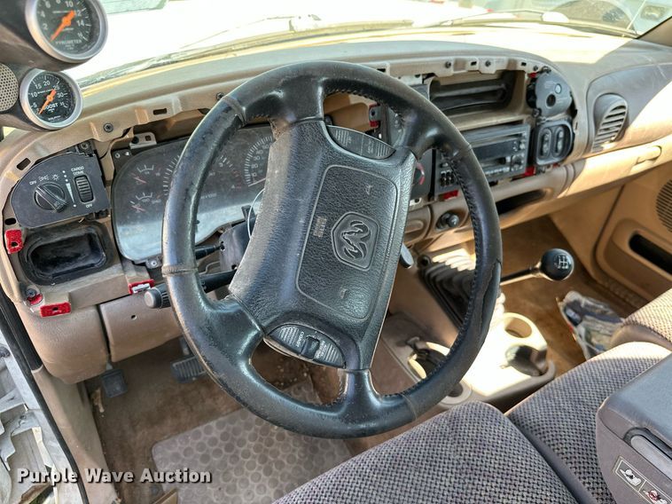 image for item DM6497 2002 Dodge Ram 2500  Quad Cab pickup truck