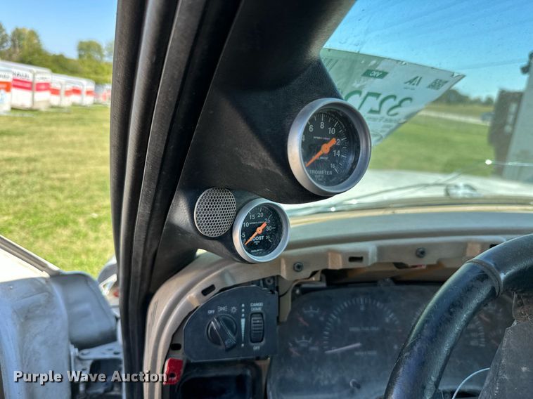 image for item DM6497 2002 Dodge Ram 2500  Quad Cab pickup truck