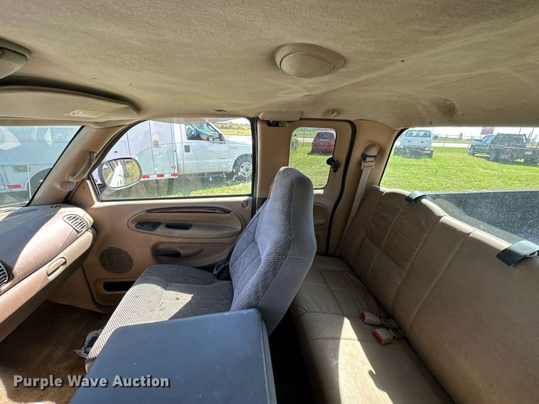 image for item DM6497 2002 Dodge Ram 2500  Quad Cab pickup truck