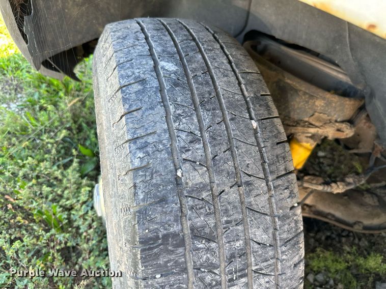 image for item DM6497 2002 Dodge Ram 2500  Quad Cab pickup truck