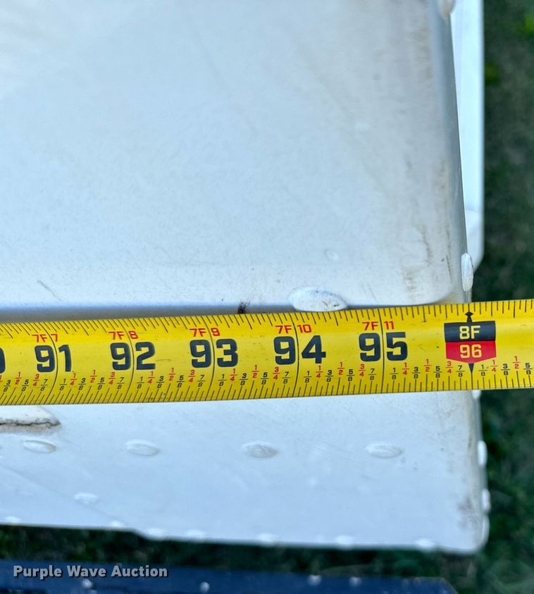 image for item DM6498 1997 Freightliner MT45  delivery truck