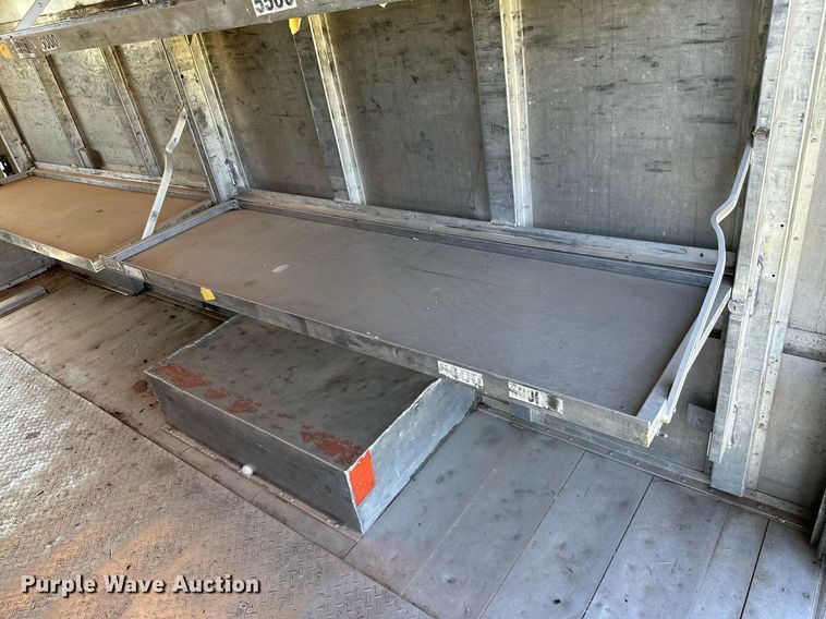 image for item DM6498 1997 Freightliner MT45  delivery truck