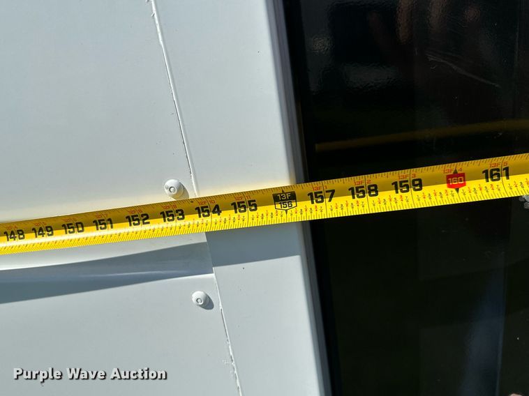 image for item DM6499 2005 Ford F350 Super Duty XL  utility bed pickup truck