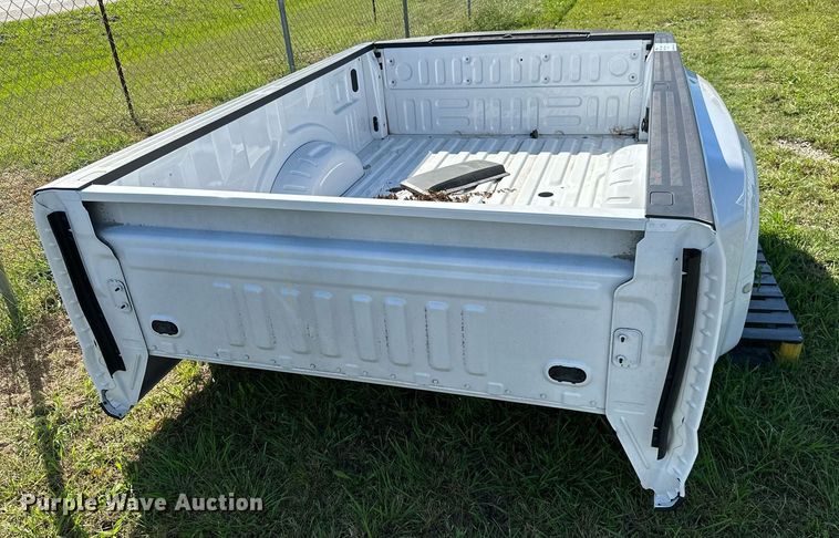 image for item DM6500 2022 Ford F350 Super Duty  pickup truck bed
