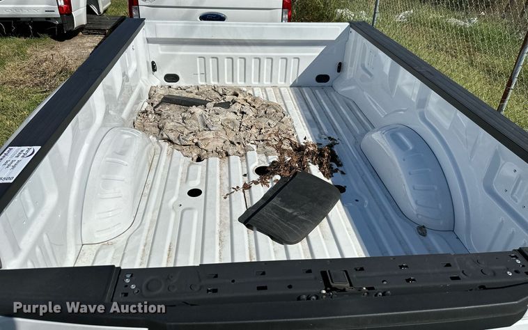 image for item DM6500 2022 Ford F350 Super Duty  pickup truck bed