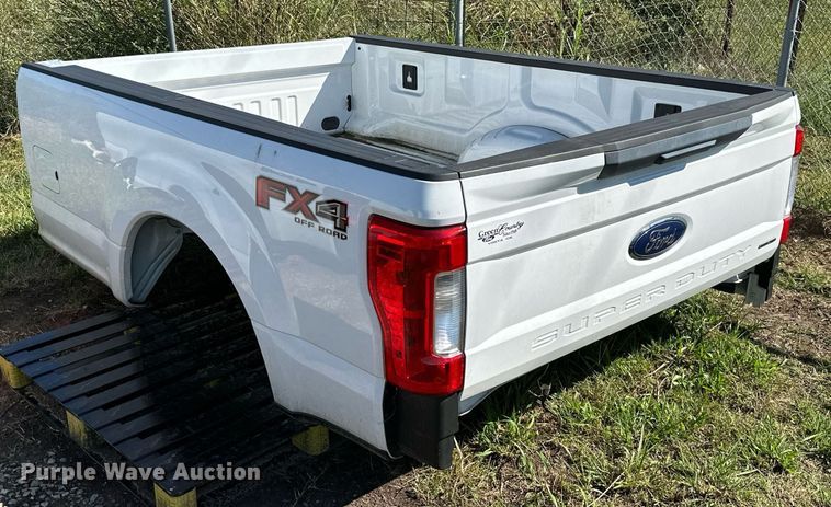 image for item DM6501 2018 Ford F250 Super Duty  pickup truck bed