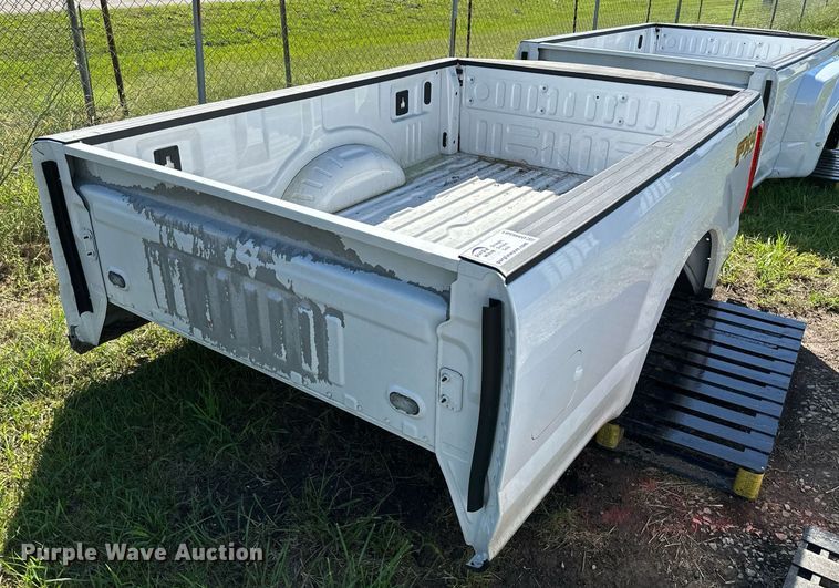 image for item DM6501 2018 Ford F250 Super Duty  pickup truck bed