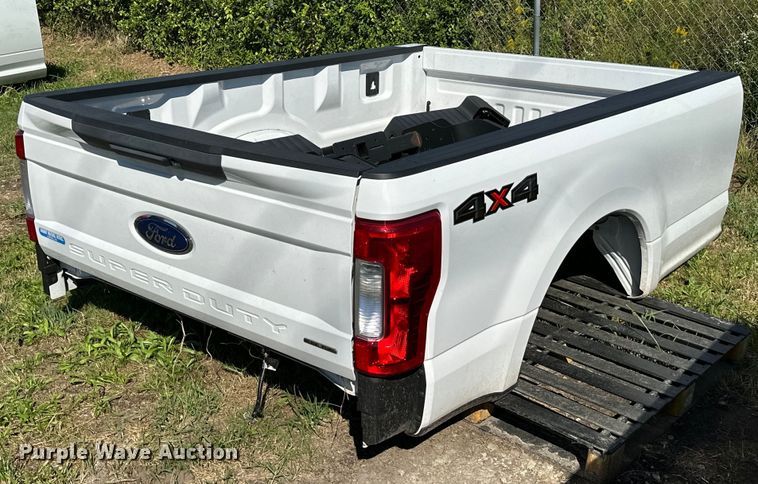 image for item DM6502 2018 Ford F250 Super Duty  pickup truck bed