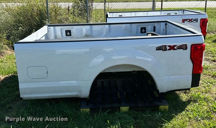 image for item DM6502 2018 Ford F250 Super Duty  pickup truck bed