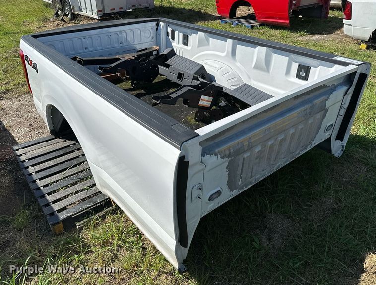 image for item DM6502 2018 Ford F250 Super Duty  pickup truck bed