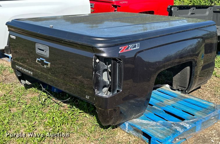 image for item DM6506 2015 Chevrolet Silverado 2500  pickup truck bed