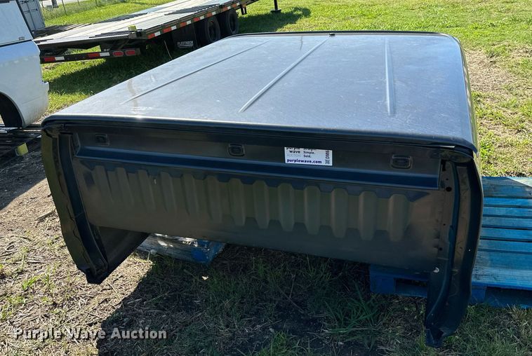 image for item DM6506 2015 Chevrolet Silverado 2500  pickup truck bed