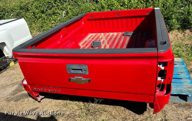 image for item DM6507 2015 Chevrolet Silverado 2500  pickup truck bed