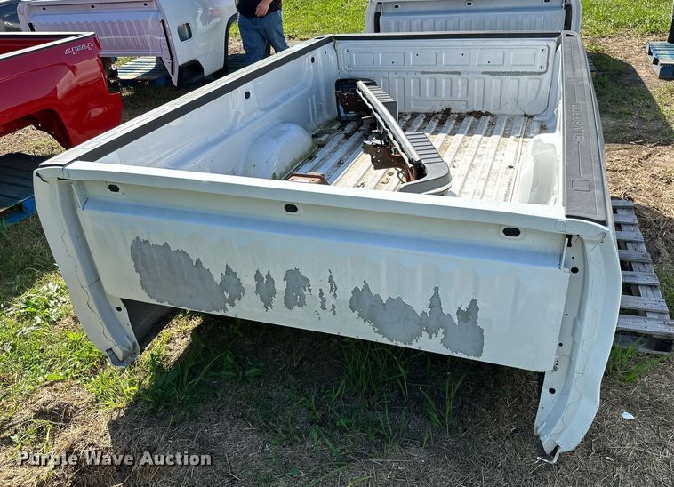 image for item DM6509 2015 Chevrolet Silverado 2500  pickup truck bed