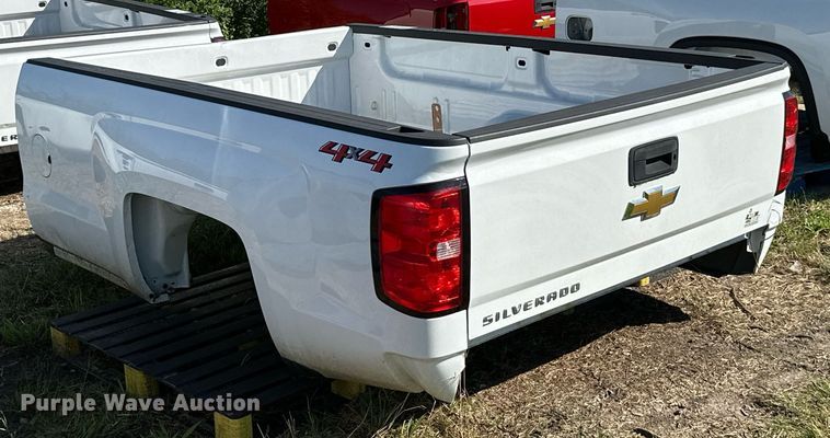 image for item DM6510 2015 Chevrolet Silverado 2500  pickup truck bed