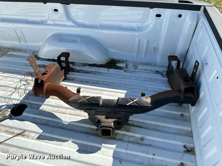 image for item DM6510 2015 Chevrolet Silverado 2500  pickup truck bed