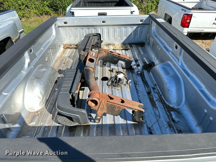 image for item DM6511 2015 Chevrolet Silverado 2500  pickup truck bed