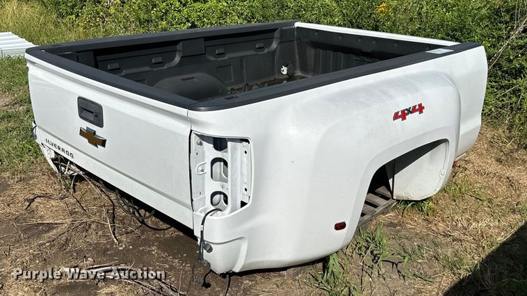 image for item DM6512 2015 Chevrolet Silverado 3500  pickup truck bed