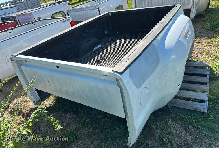 image for item DM6512 2015 Chevrolet Silverado 3500  pickup truck bed