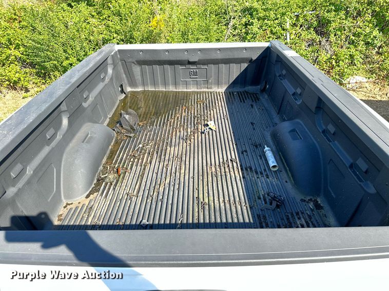 image for item DM6512 2015 Chevrolet Silverado 3500  pickup truck bed