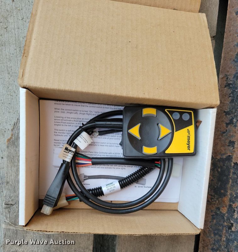 image for item DN4129 Meyer  8' snow plow