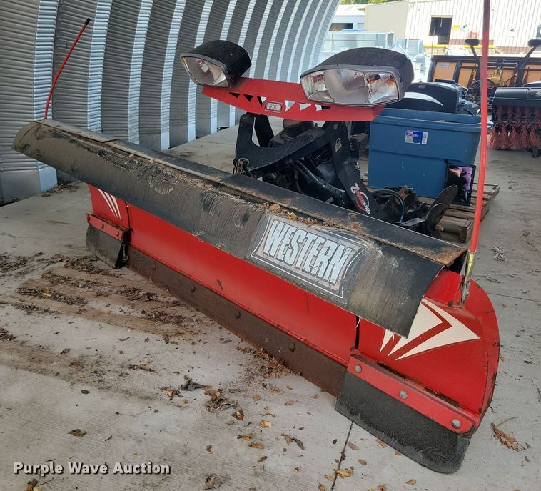 image for item DN4134 Western WideOut  snow plow
