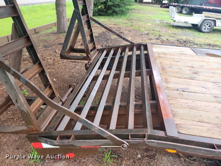 image for item DN4136 2002 PJ  equipment trailer