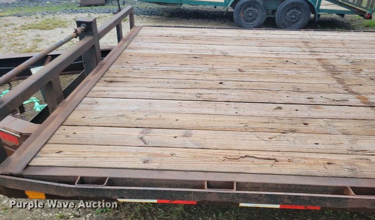 image for item DN4136 2002 PJ  equipment trailer