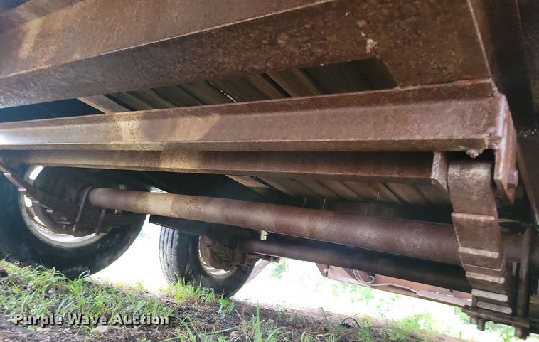 image for item DN4136 2002 PJ  equipment trailer