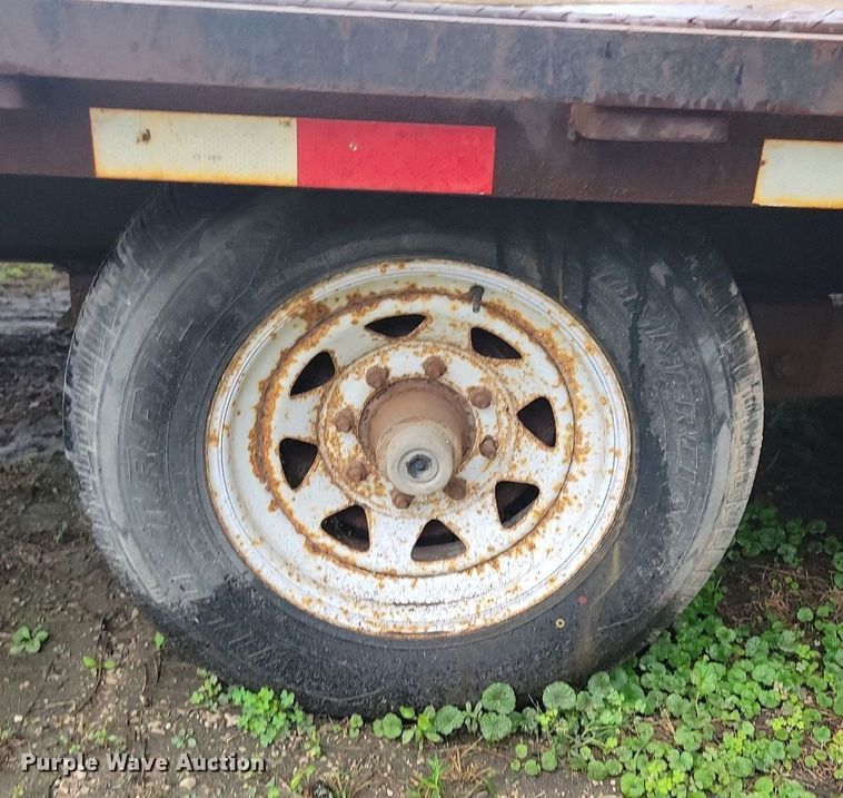 image for item DN4136 2002 PJ  equipment trailer