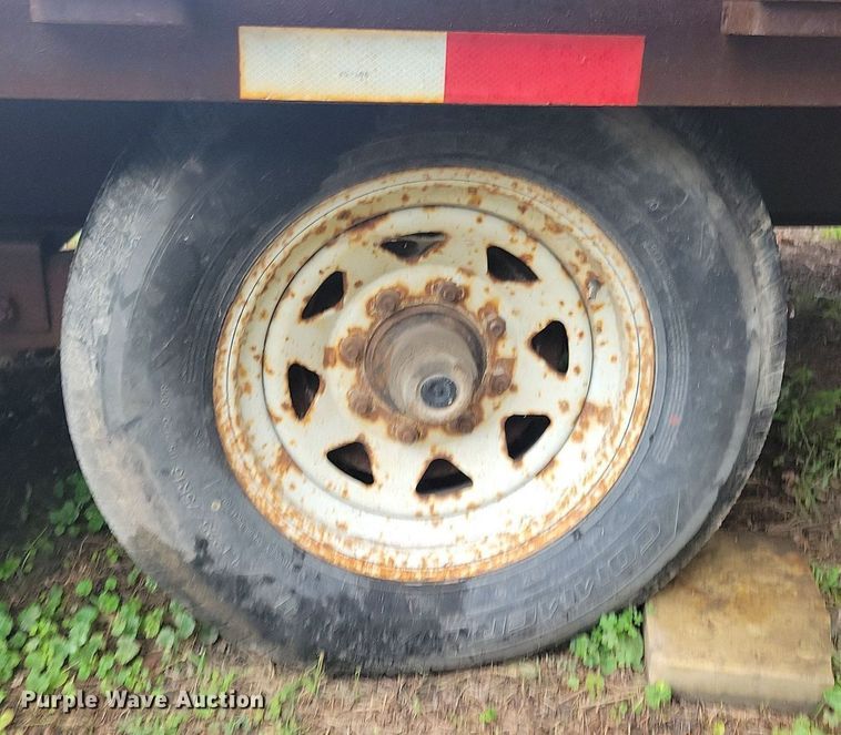 image for item DN4136 2002 PJ  equipment trailer