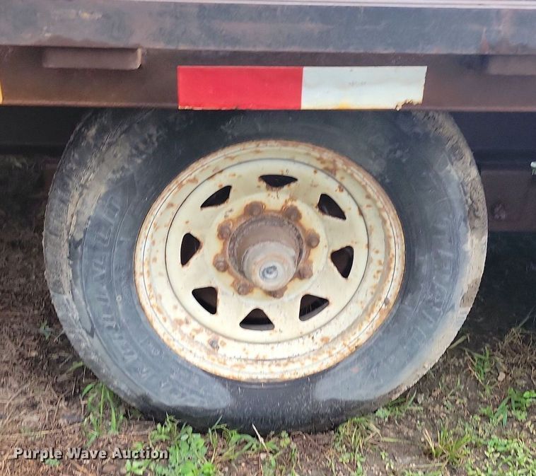 image for item DN4136 2002 PJ  equipment trailer