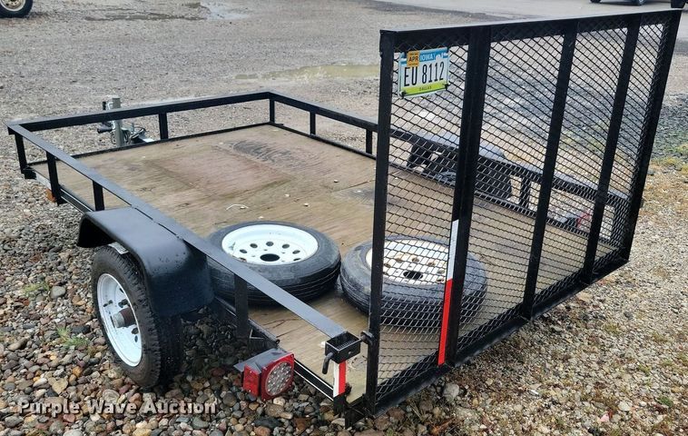 image for item DN4137 2017 Carry On 5X8G  utility trailer
